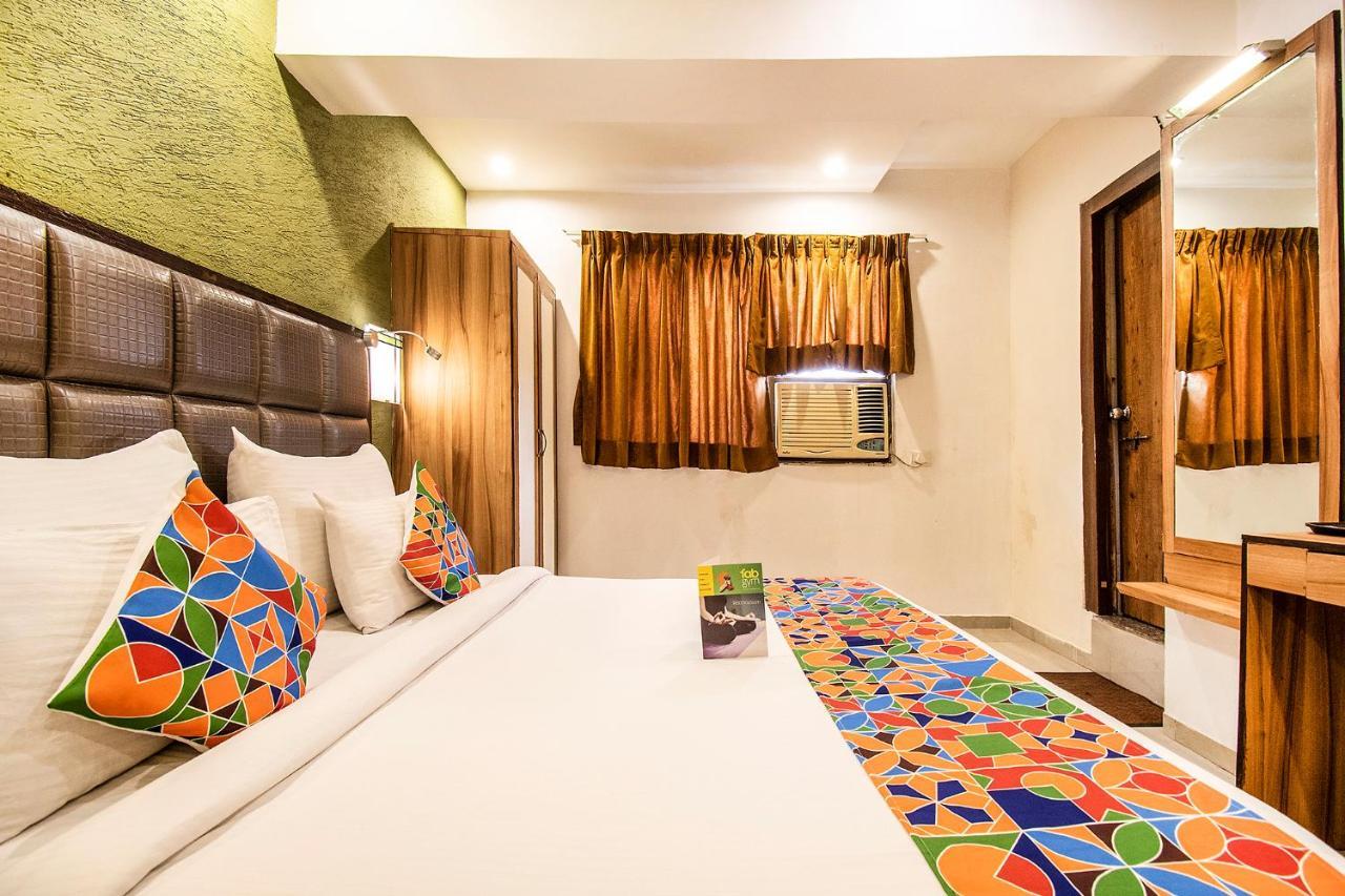 Hotel Maan Residency Satellite Road 阿穆达巴 外观 照片